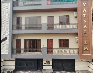 6+ BHK Independent House For Sale in Crossing Republic