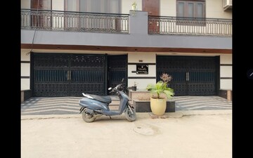 6+ BHK Independent House – Exterior View View at Crossing Republic - for Sale