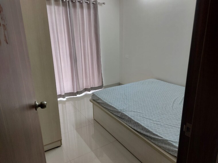 Bathroom, mantra-montana-phase-1 2 Bedroom 675 Sq.Ft. Apartment In Dhanori Pune 9623798