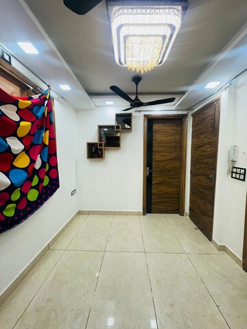 Living Room in 2 BHK Builder Floor at Dwarka Mor – for Rent