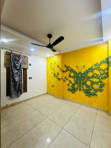 Bedroom in 2 BHK Builder Floor at Dwarka Mor – for Rent