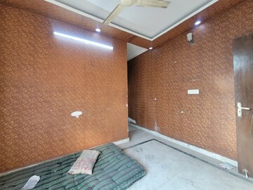 Room in 2 BHK Builder Floor at Govindpuri – for Sale