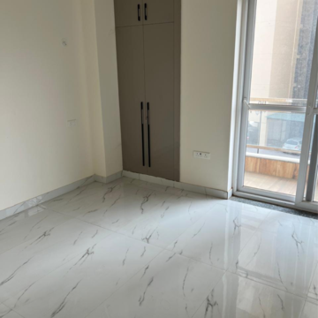 Room in 3 BHK Apartment at Opportune Crystal Mayberry, Malesemau – for Rent