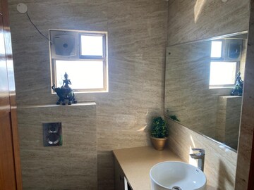 Bathroom in 3 BHK Apartment at Ardee City Palm Grove Heights, Sector 52 – for Rent