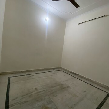 Room in 2 BHK Builder Floor at Chattarpur – for Rent
