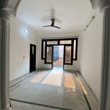  2 BHK Builder Floor at Chattarpur – for Rent