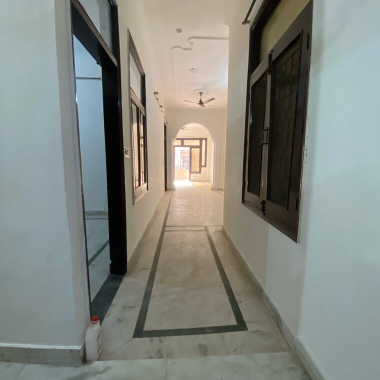 undefined, chattarpur 2 Bedroom 1000 Sq.Ft. Builder Floor In Chattarpur Delhi 9623874