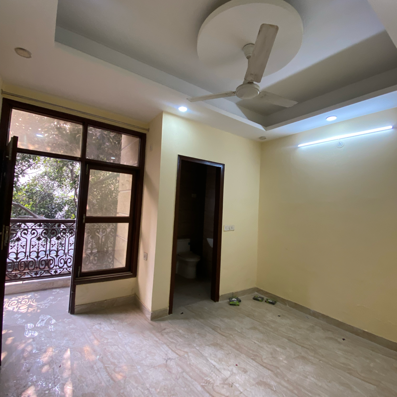 2 BHK + Servant Room Builder Floor For Rent in Chhattarpur 