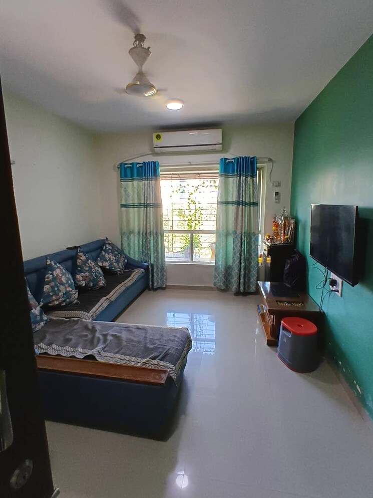 Living Room, lokhandwala-whispering-palms 2 Bedroom 930 Sq.Ft. Apartment In Kandivali East Mumbai 9623907