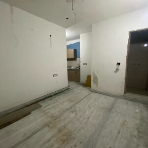 Room in 1 RK Builder Floor at Chattarpur – for Rent