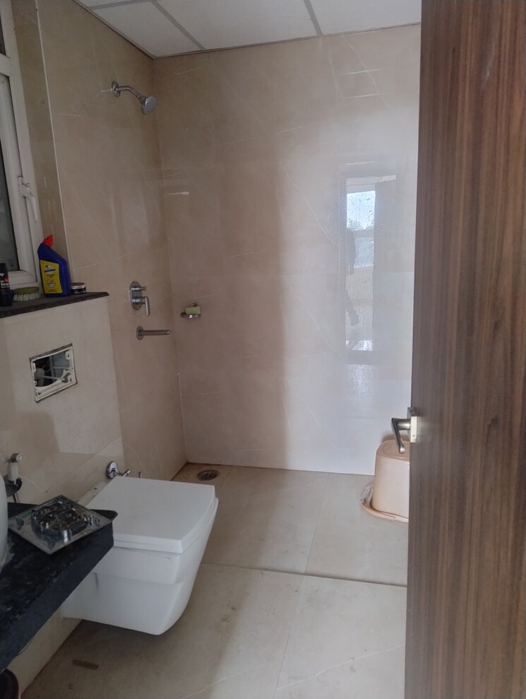 Bathroom, rishita-manhattan 3 Bedroom 1810 Sq.Ft. Apartment In Gomti Nagar Lucknow 9623925