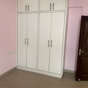 Room in 3 BHK Apartment at TDI City Kingsbury, Sector 61 – for Rent