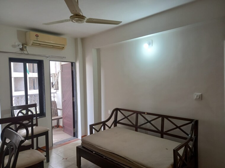 Room, jodhpur 2 Bedroom 1250 Sq.Ft. Apartment In Jodhpur Ahmedabad 9623949