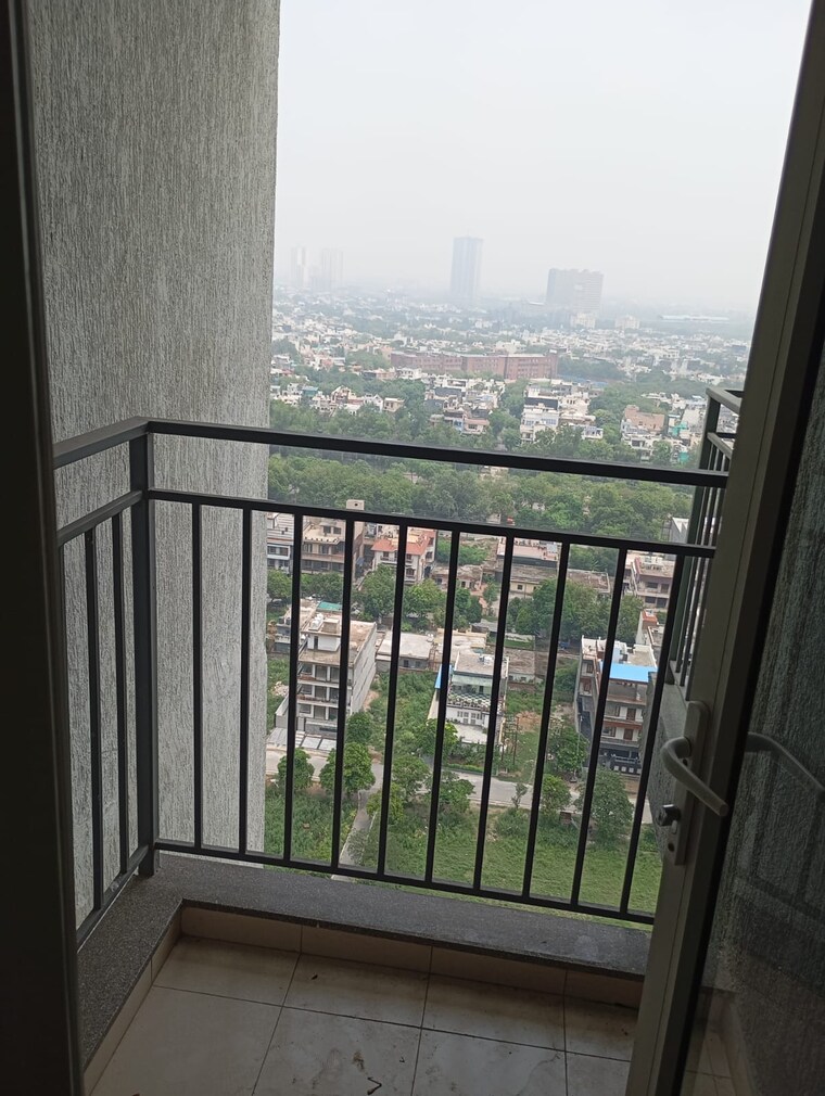 Balcony, godrej-woods 4 Bedroom 2259 Sq.Ft. Apartment In Sector 43 Noida 9623968