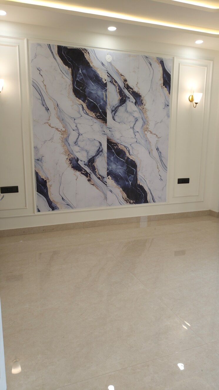 Balcony, parklands 3 Bedroom 250 Sq.Yd. Builder Floor In Sector 85 Faridabad 9623980