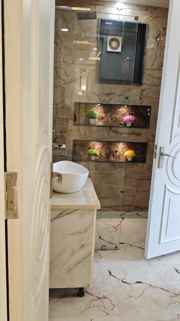 Bathroom in 3 BHK Builder Floor at Parklands, Sector 85 – for Sale