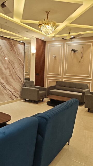 Master Bedroom in 3 BHK Builder Floor at Parklands, Sector 85 – for Sale