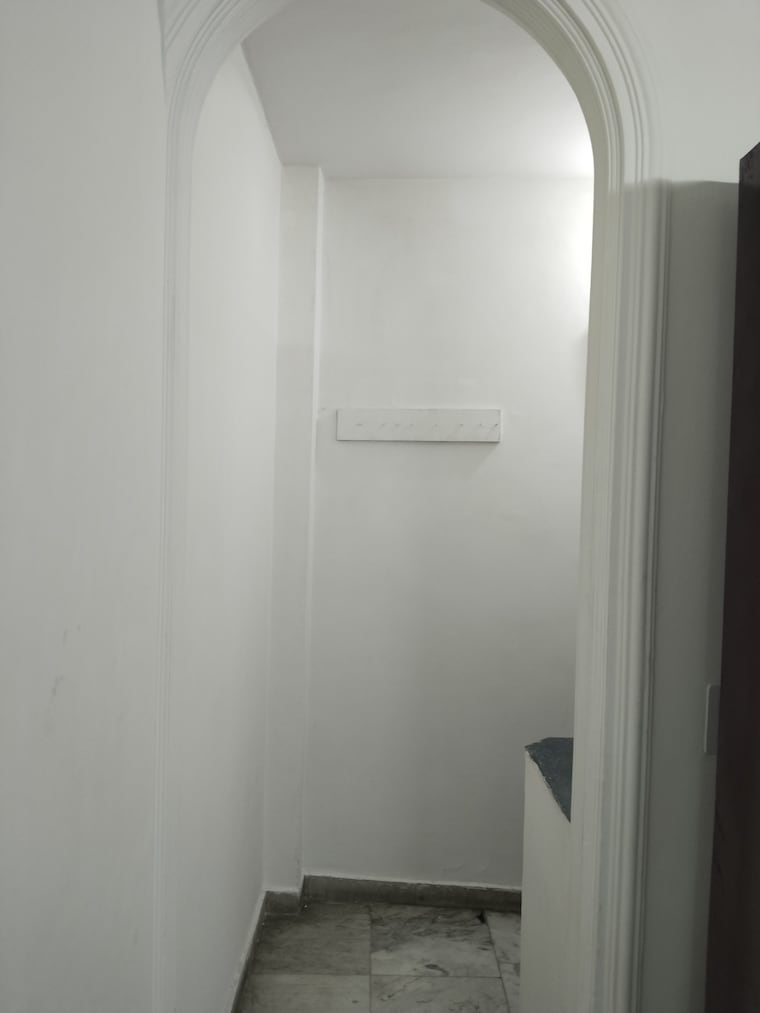 undefined, khirki extension 1 Bedroom 400 Sq.Ft. Apartment In Khirki Extension Delhi 9623988