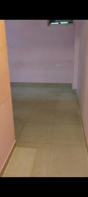 Room in 2 BHK Apartment at Shree Vardhman Green Court, Sector 90 – for Rent