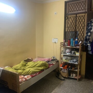 1 BHK Builder Floor For Rent in Katwaria Sarai