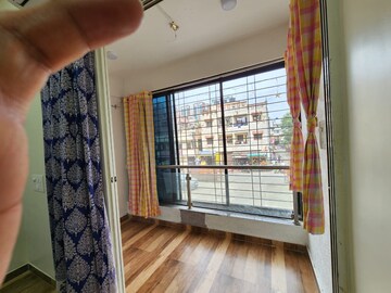 Room in 2 BHK Apartment at M Square Dreamland, Kharadi – for Rent