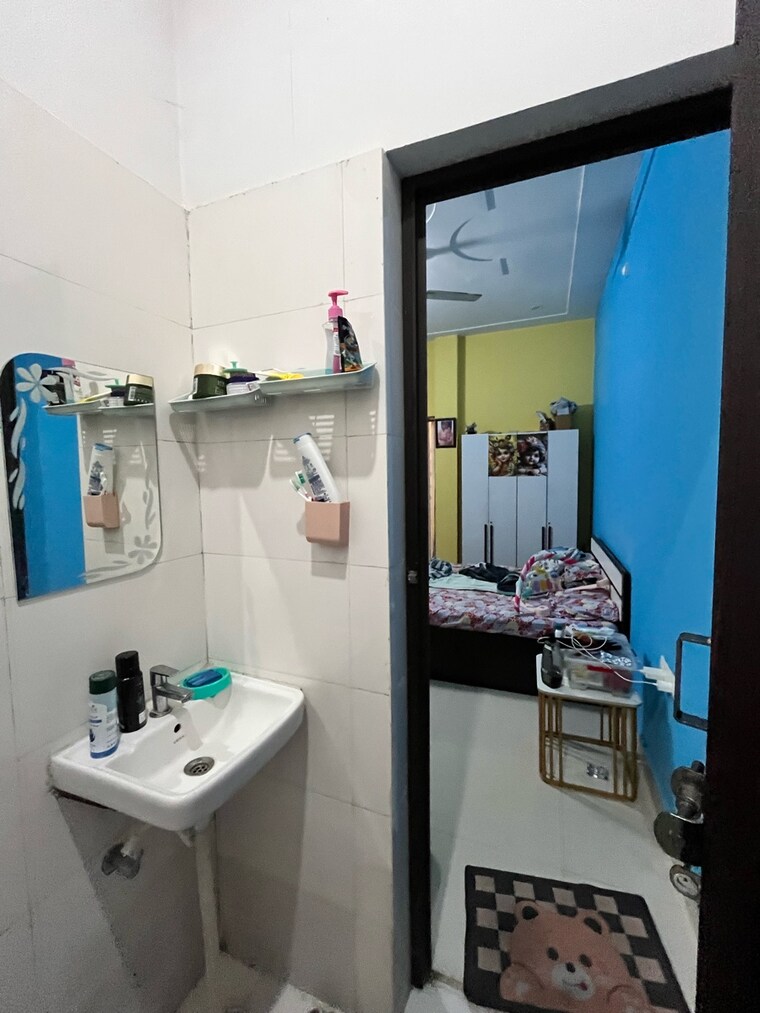 Other, chinhat 3.5 Bedroom 1500 Sq.Ft. Independent House In Chinhat Lucknow 9624028