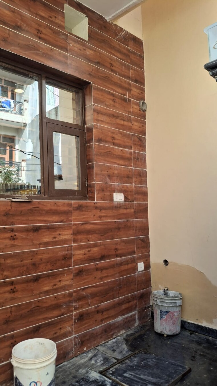 Other, dhakoli 3 Bedroom 108 Sq.Yd. Independent House In Dhakoli Zirakpur 9624044