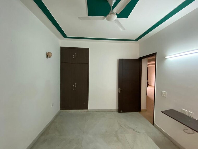 Room, sk-the-grand-city 5 Bedroom 720 Sq.Ft. Independent House In Jewar Greater Noida 9624038