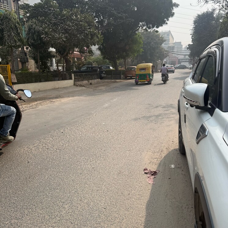  Parking, palam-vihar-residents-association 6 Bedroom 132 Sq.Yd. Independent House In Palam Vihar Gurgaon 9624046