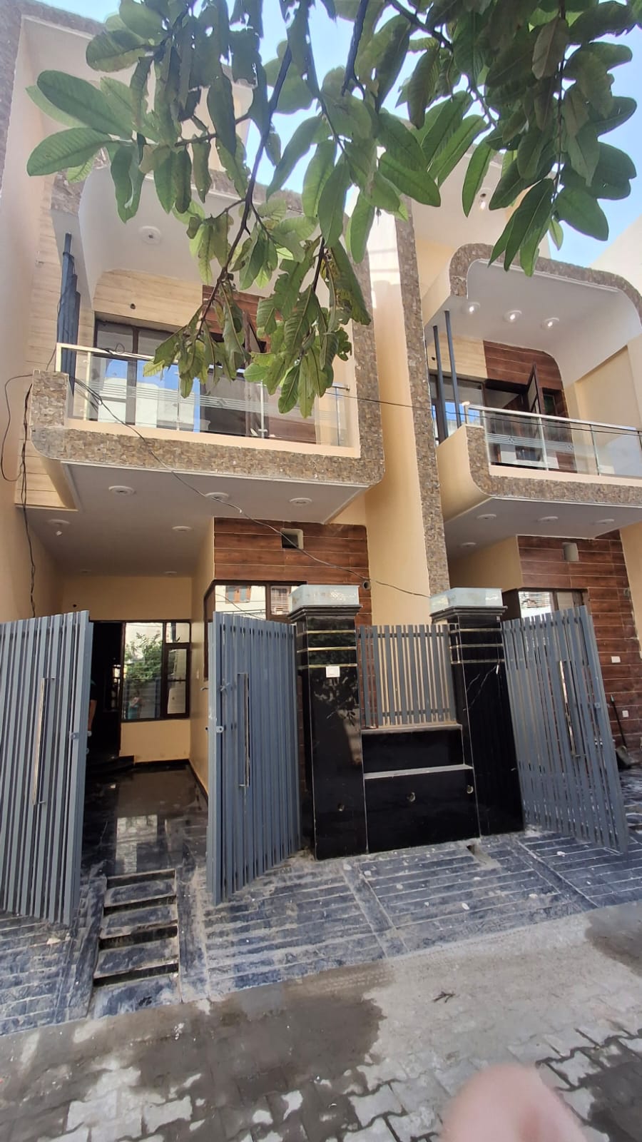 3 BHK + Pooja Room Villa For Sale in Kavyansh Real Estate