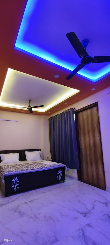 Bedroom in 4 BHK Villa at Amrapali Leisure Valley, Tech Zone 4 Greater Noida – for Sale