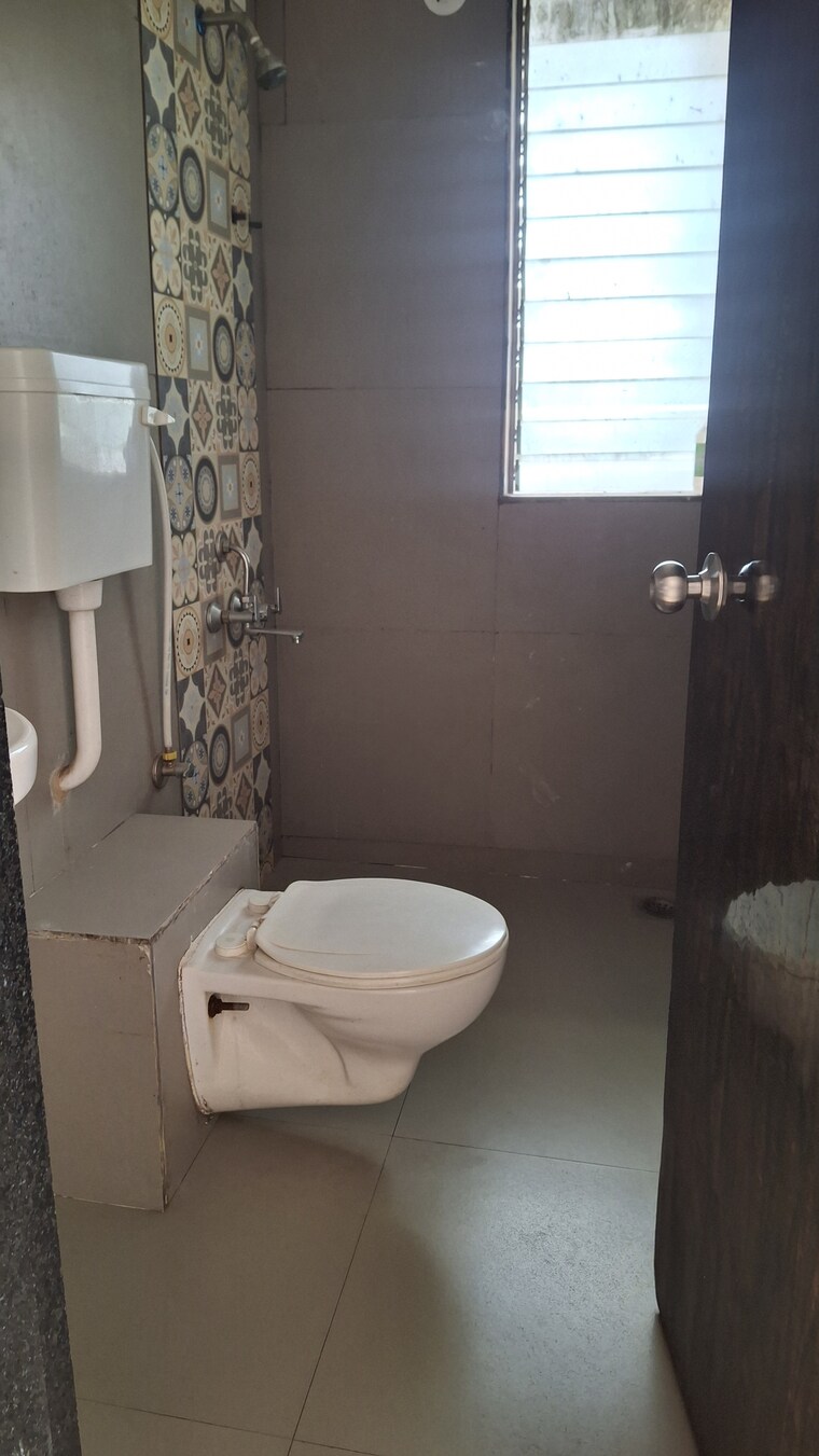Bathroom, dream-maple 1 Bedroom 680 Sq.Ft. Apartment In Ulwe Sector 17 Navi Mumbai 9624062