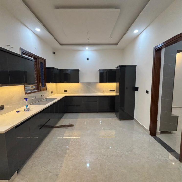 Kitchen, patiala road 4 Bedroom 150 Sq.Yd. Independent House In Patiala Road Zirakpur 9624079