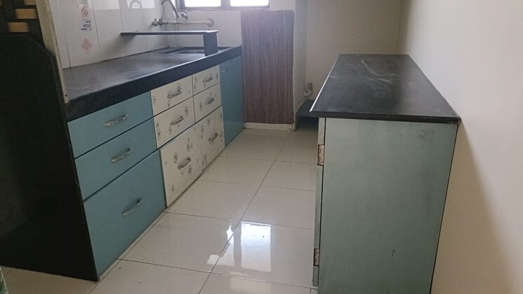 Kitchen, yashraj-park-chs 2 Bedroom 600 Sq.Ft. Apartment In Kasarvadavali Thane 9624094