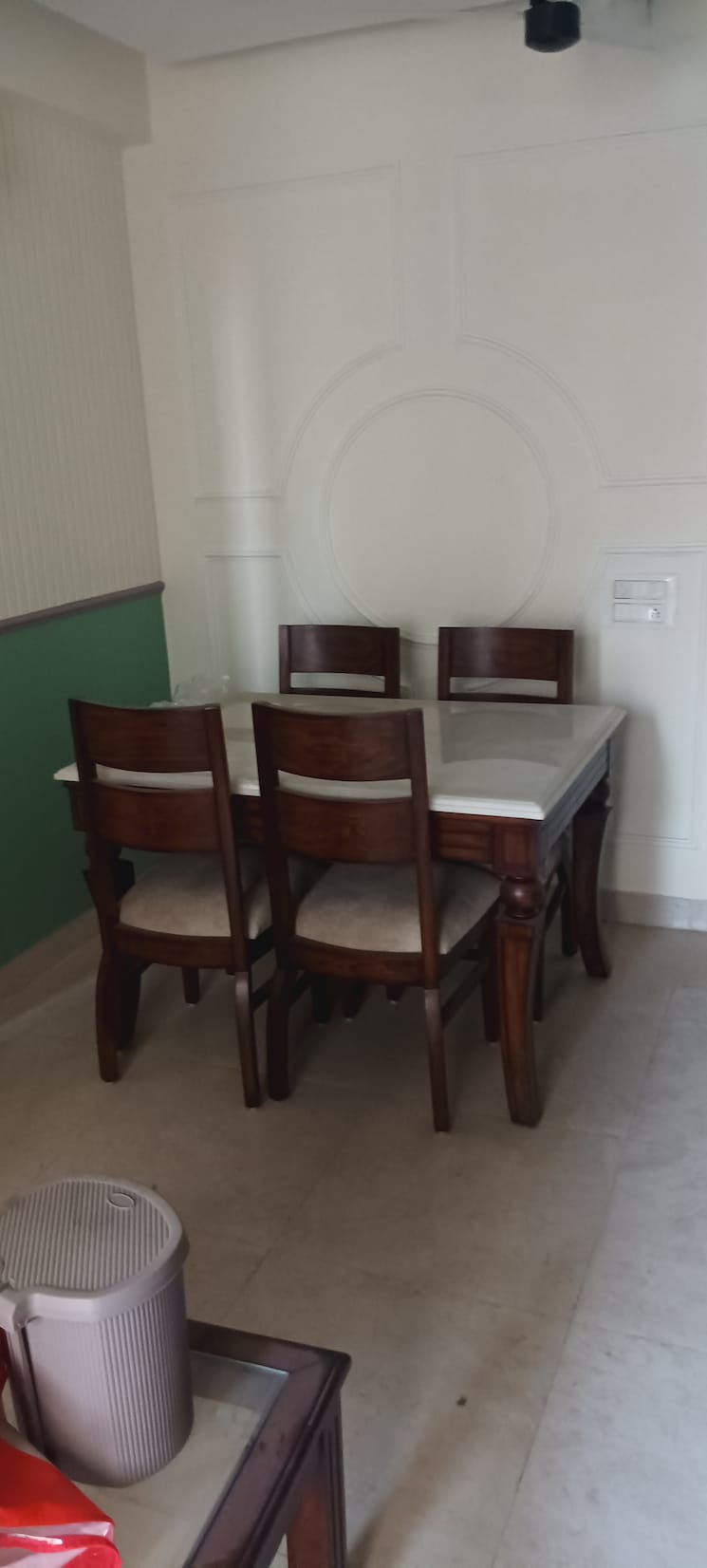 Team Area, signature-the-serenas 2 Bedroom 531 Sq.Ft. Apartment In Sohna Sector 36 Gurgaon 9624099