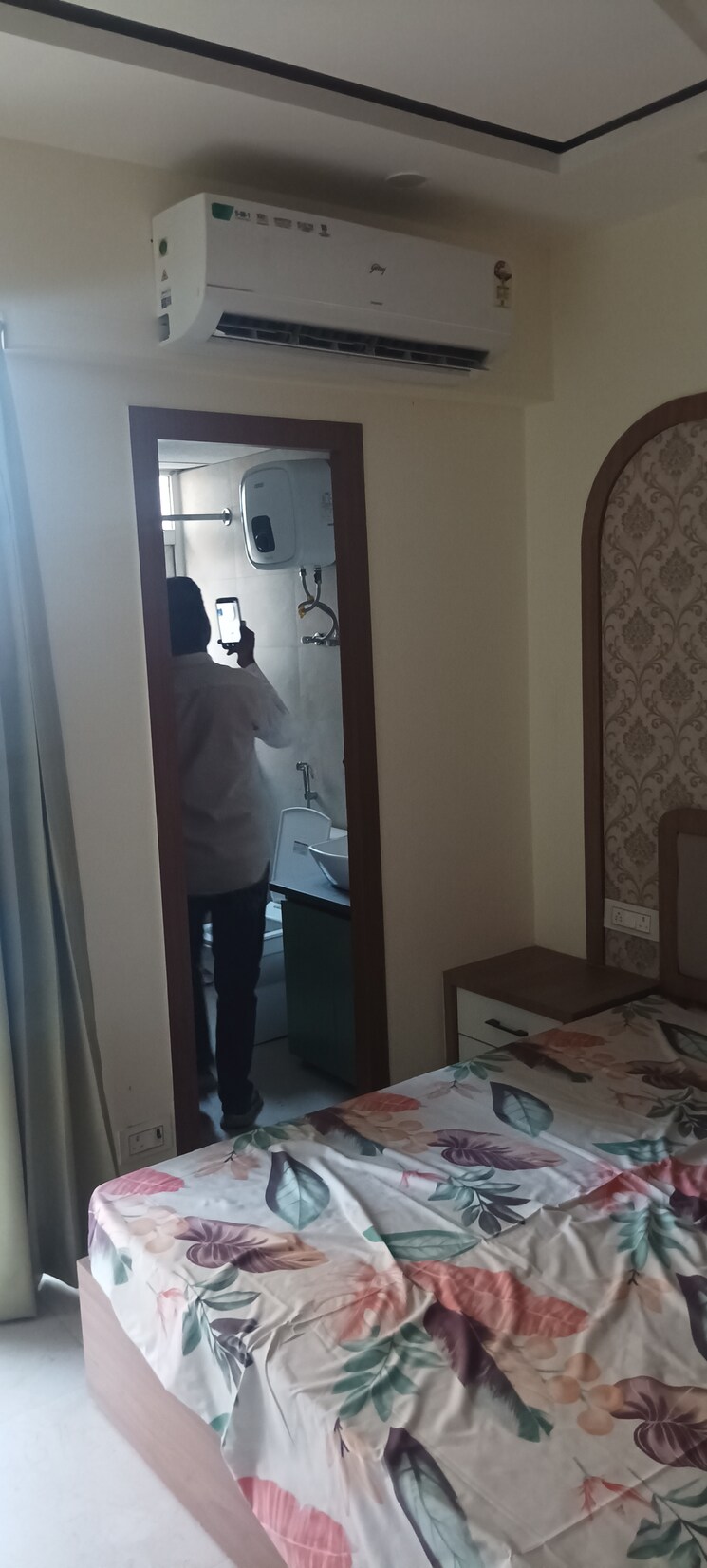 Bathroom, signature-the-serenas 2 Bedroom 531 Sq.Ft. Apartment In Sohna Sector 36 Gurgaon 9624099