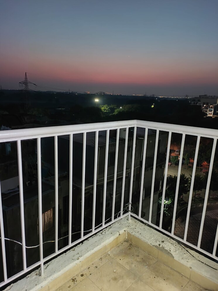 Balcony, vasant kunj 2 Bedroom 1300 Sq.Ft. Apartment In Vasant Kunj Delhi 9624105