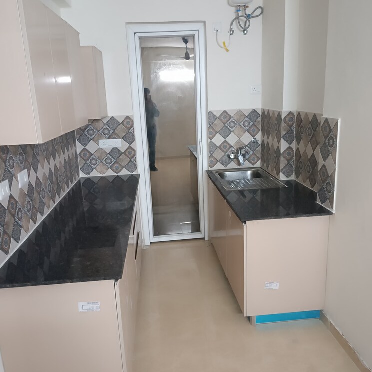 Kitchen, signature-global-park-4-and-5 3 Bedroom 1120 Sq.Ft. Apartment In Sohna Sector 34 Gurgaon 9624119