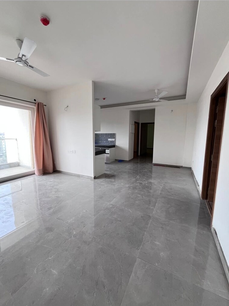 Room, tulip-yellow 3 Bedroom 1704 Sq.Ft. Apartment In Sector 69 Gurgaon 9624157