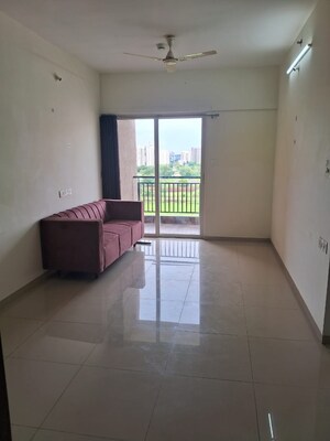 1 BHK Apartment For Rent in Kolte Patil Life Republic, Hinjewadi