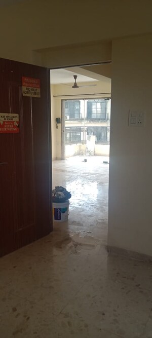 Room in 2 BHK Apartment at Ratnatej Towers, Anand Nagar – for Rent