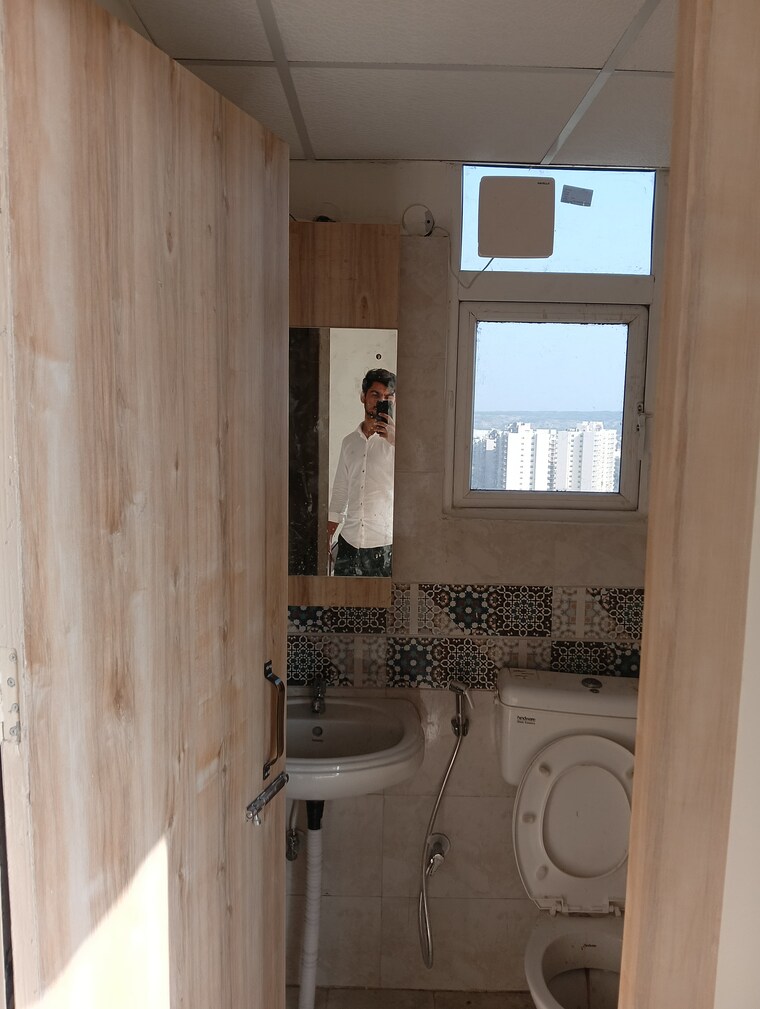 Bathroom, signature-global-prime 2 Bedroom 573 Sq.Ft. Apartment In Sector 63a Gurgaon 9624161