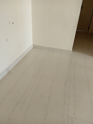 Room in 2 BHK Apartment at Manikonda – for Rent