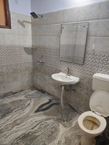Bathroom in 2 BHK Builder Floor at RWA Residential Society Sector 46, Sector 46 – for Rent