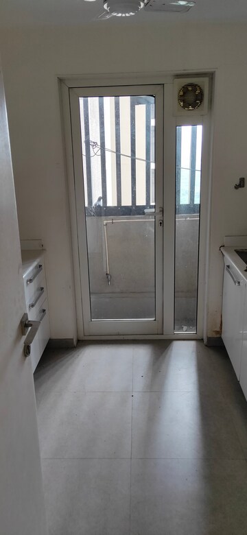  2 BHK Apartment at Lodha Fiorenza, Goregaon East – for Sale