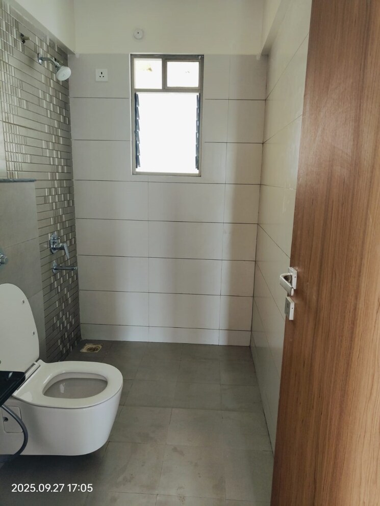 Bathroom, majestique-towers 2 Bedroom 825 Sq.Ft. Apartment In Kharadi Pune 9624167