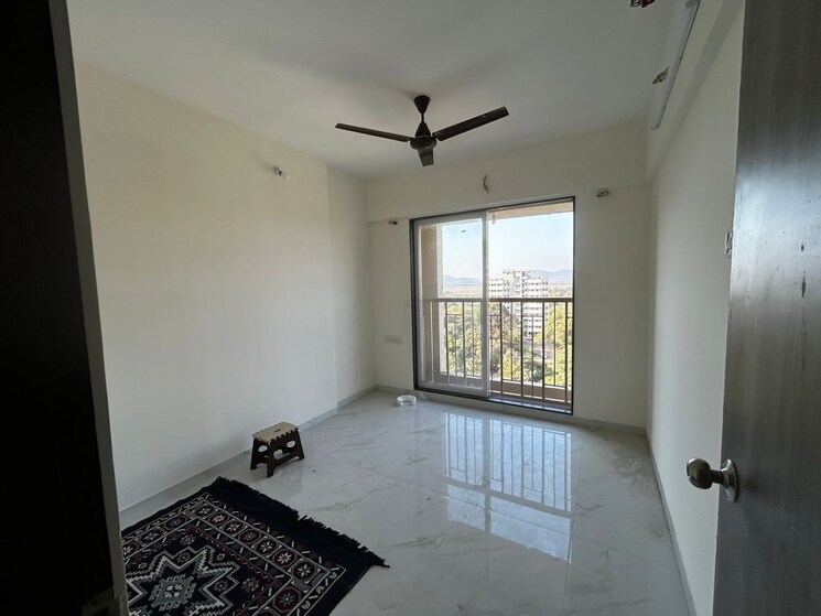 Room, yashraaj-park 2 Bedroom 600 Sq.Ft. Apartment In Ghodbunder Road Thane 9624181