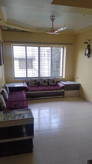 Living Room in 3 BHK Apartment at Market Yard – for Rent