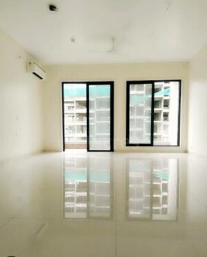 Room in 3 BHK Apartment at Wadgaon Sheri – for Rent