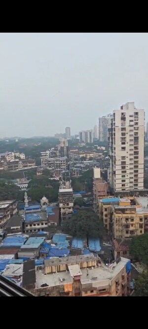2 BHK Apartment For Sale in Hilton Residency, Byculla West
